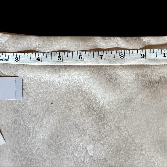 Wilfred Leather Cream Mini Skirt NWT Size XS - Picture 7 of 9